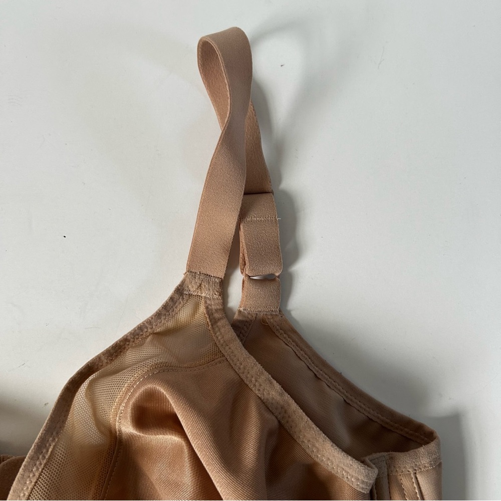 Elomi Smooth Seamless Banded Bra Underwire Tan Sahara 36F (UK)/ 36G (US) - Picture 4 of 11